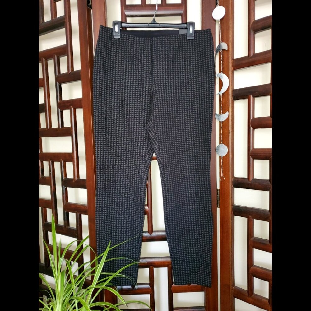 NWT ALFANI Skinny Leg Comfort Waist Pants (Size 10)